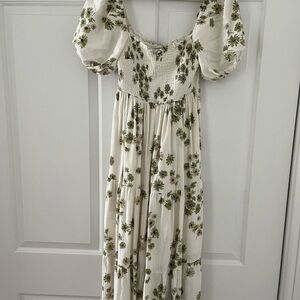 Abercrombie & Fitch Green Floral Maxi Dress
